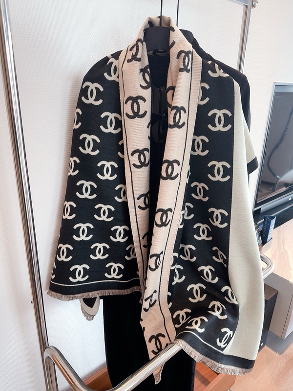 ブランドマフラー着用イメージ